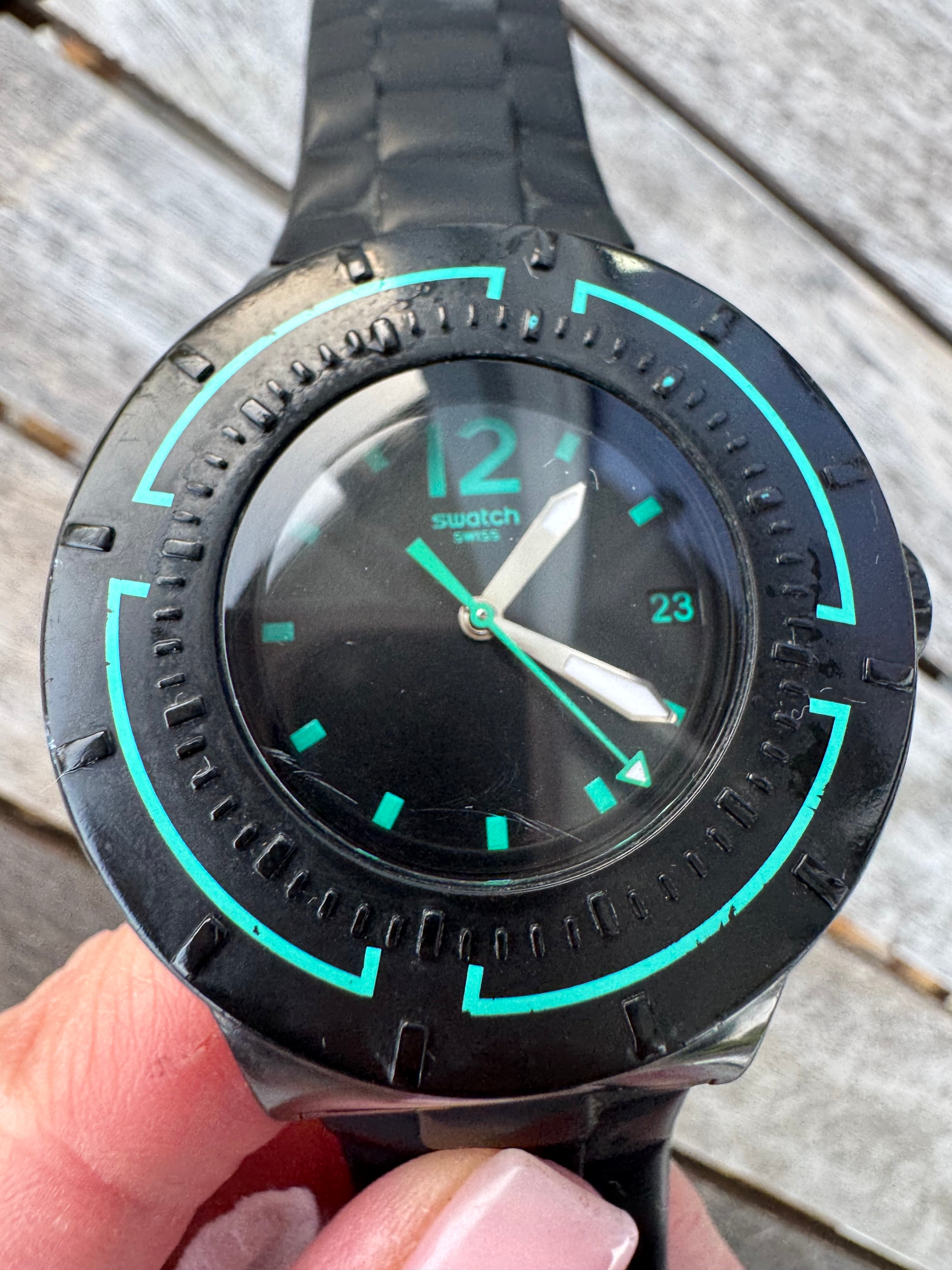 Rare Black Swatch Watch Scuba Libre Dark Water SUUB403