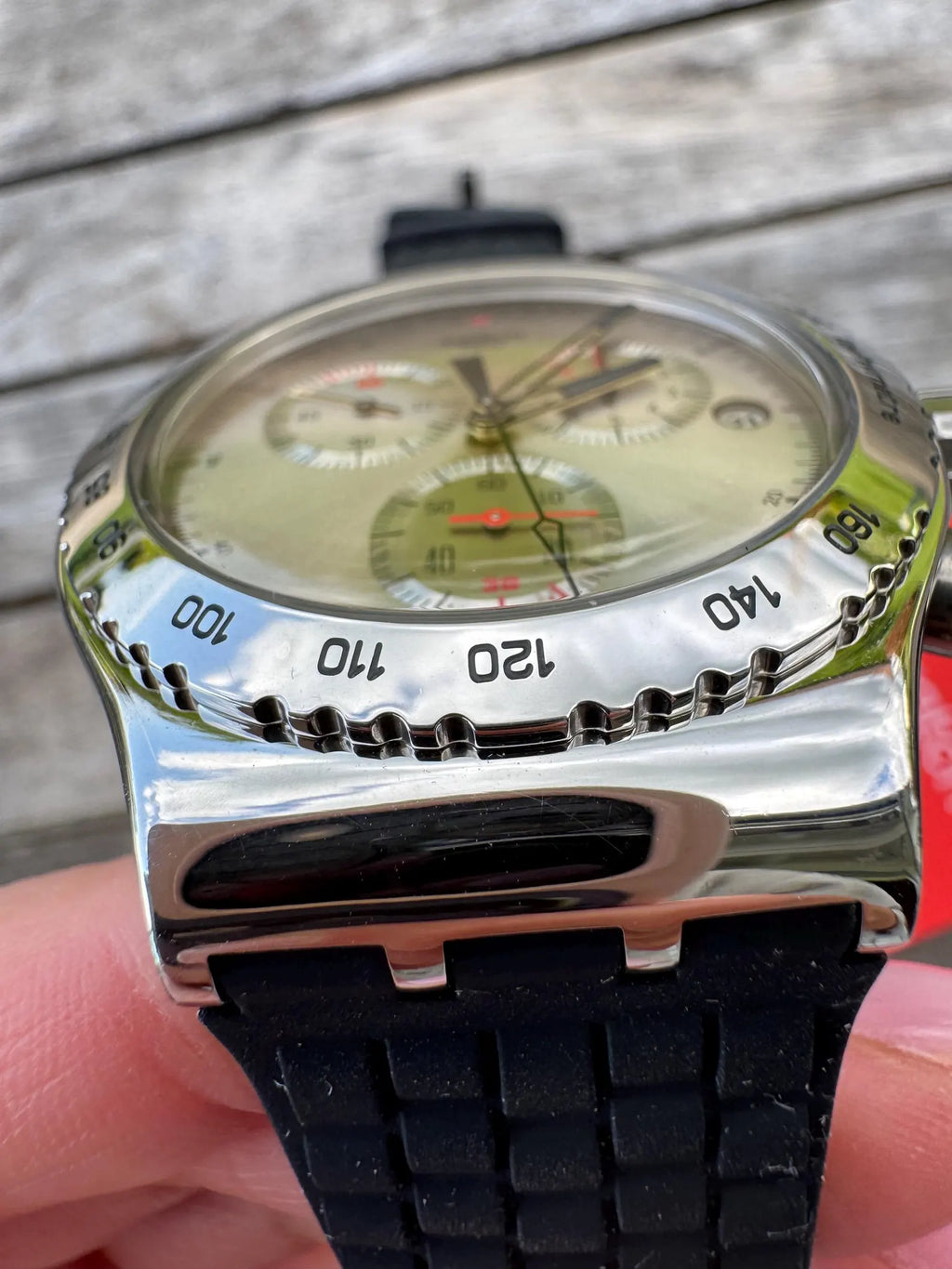 Swatch Irony New Chrono Mens Watch Silverish 43mm YVS405 Perfect Condition